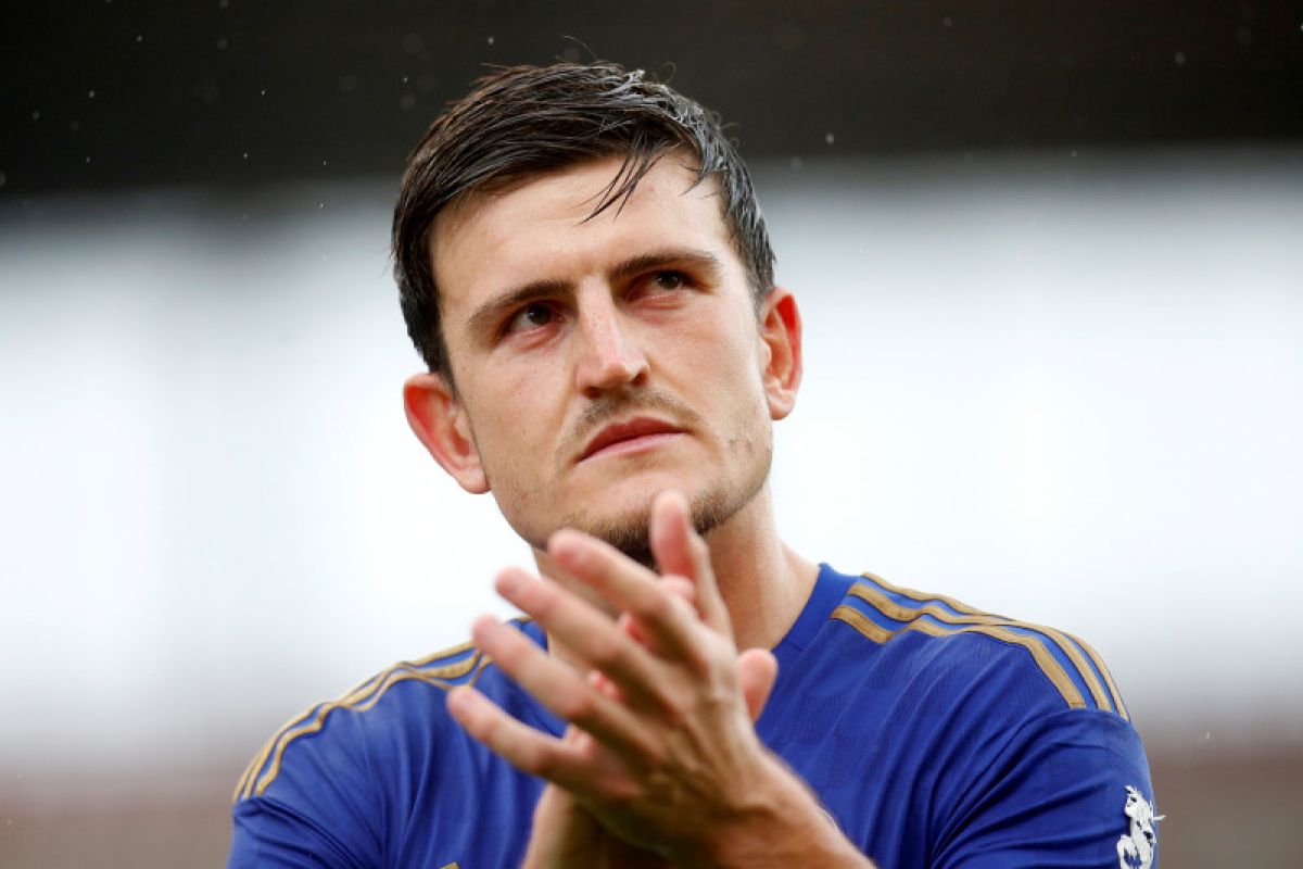 MU resmi kontrak Maguire sebagai bek termahal  di dunia