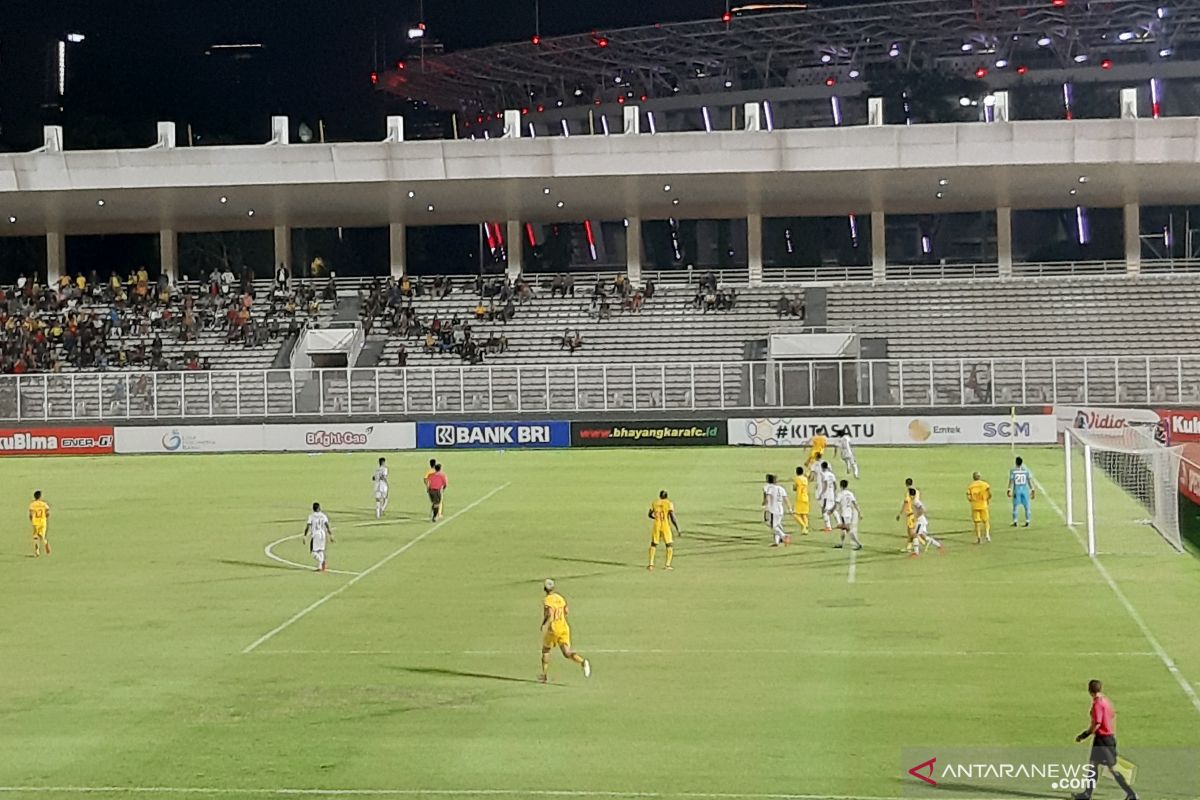 Bhayangkara-Madura United berbagi satu poin usai imbang 1-1
