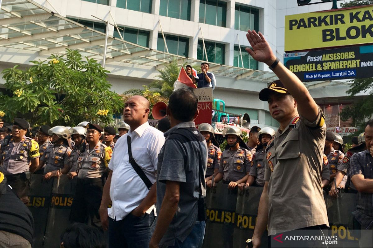 Polres Jaksel siagakan ratusan personel di lokasi demo Gojek