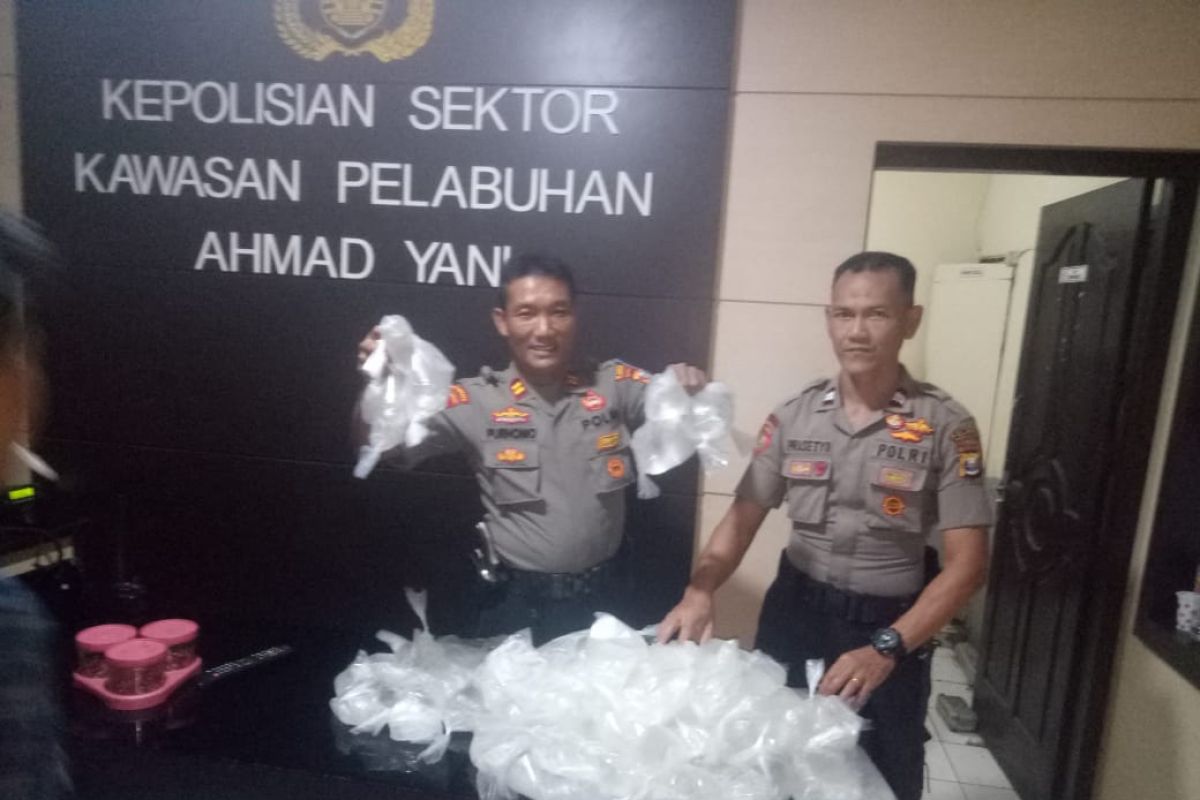 Polres Ternate amankan 120 kantong plastik cap ntikus