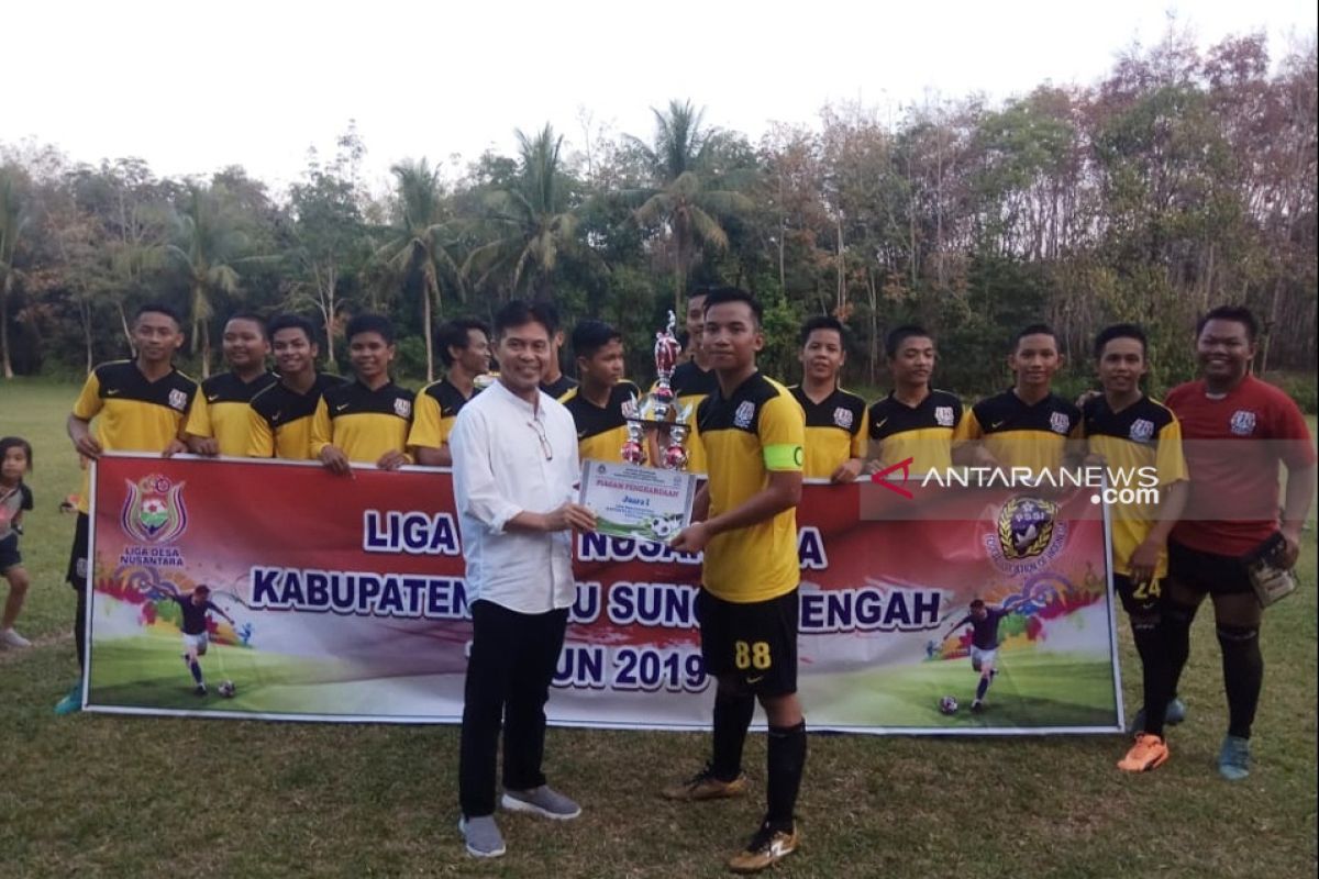 Kesebelasan Desa Palajau juara Liga Desa Nusantara