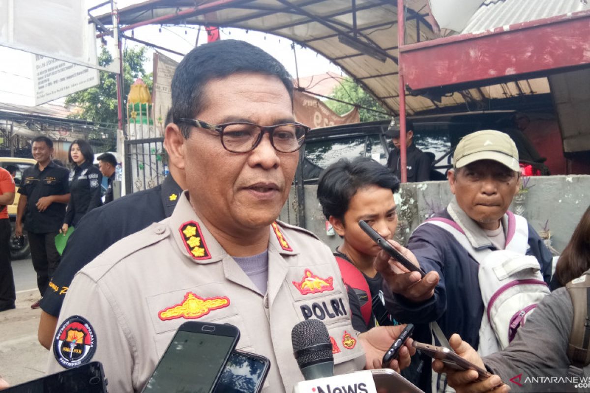 Jaga keamanan, seluruh personel Polda Metro tugas saat listrik padam