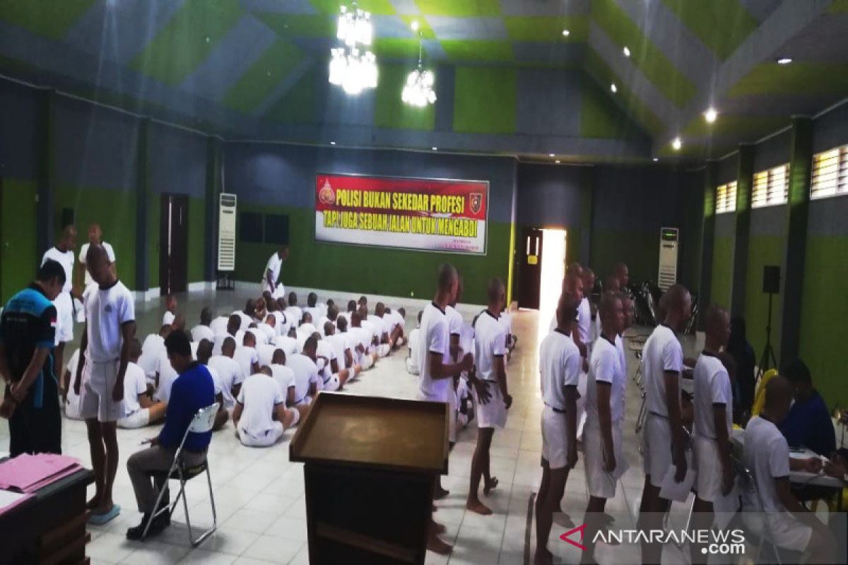 189 calon siswa Bintara Polri jalani pemerikasaan kesehatan