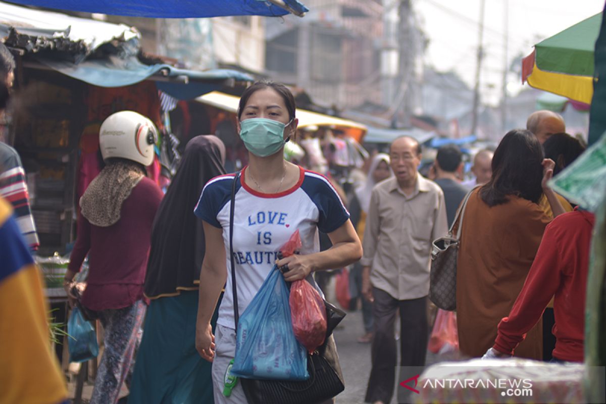 Waduh, asap karhutla turunkan jarak pandang di Pekanbaru menjadi 1,5 km