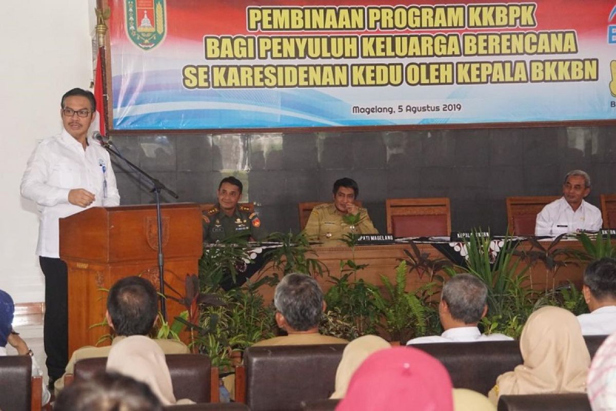 BKKBN akan masukkan pendidikan kesehatan reproduksi di  sekolah