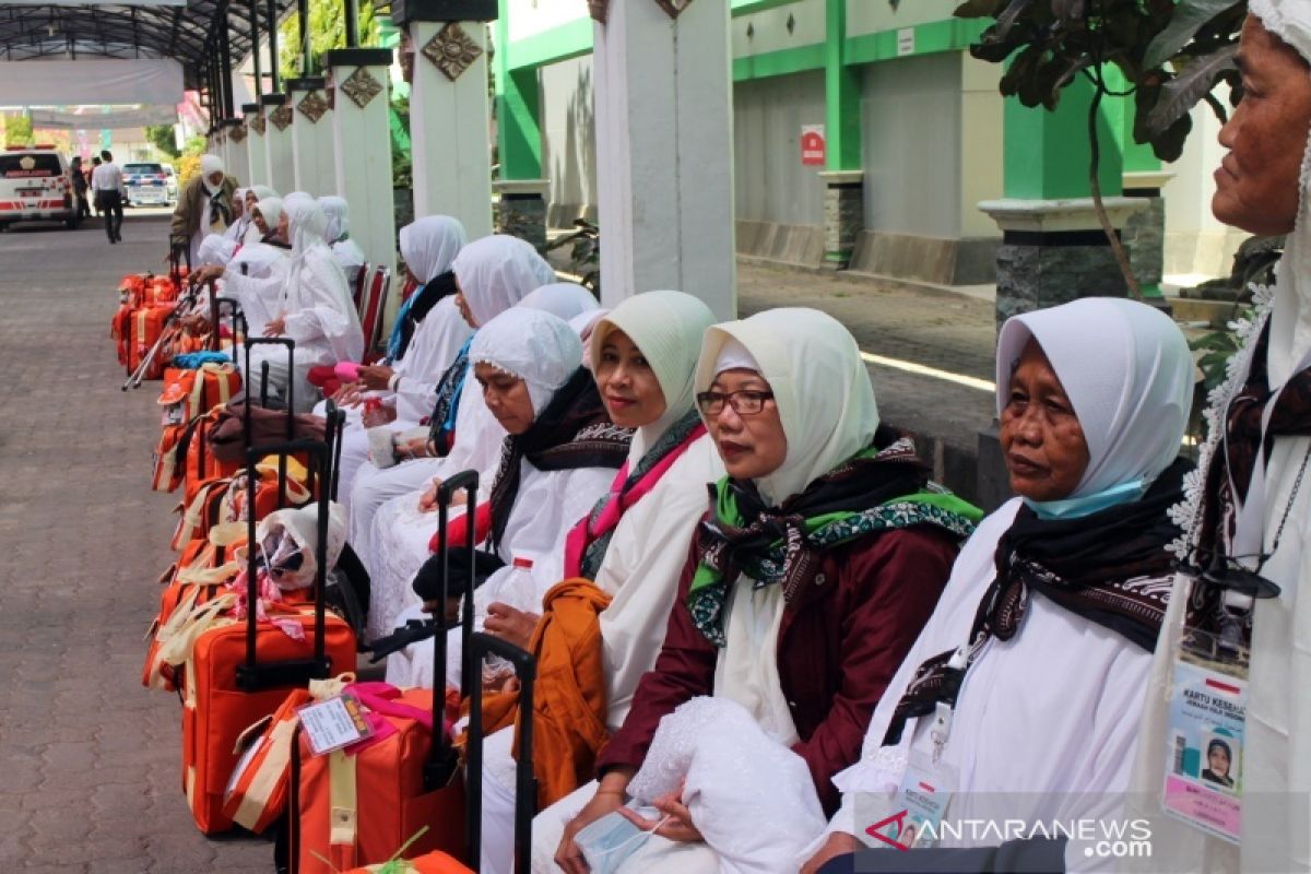 34.756 calhaj telah diberangkatkan melalui Embarkasi Surakarta