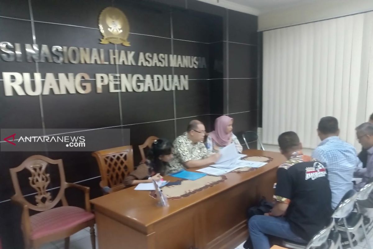 Rencana penyegelan Pasar Tanjungsari Surabaya dilaporkan ke Komnas HAM
