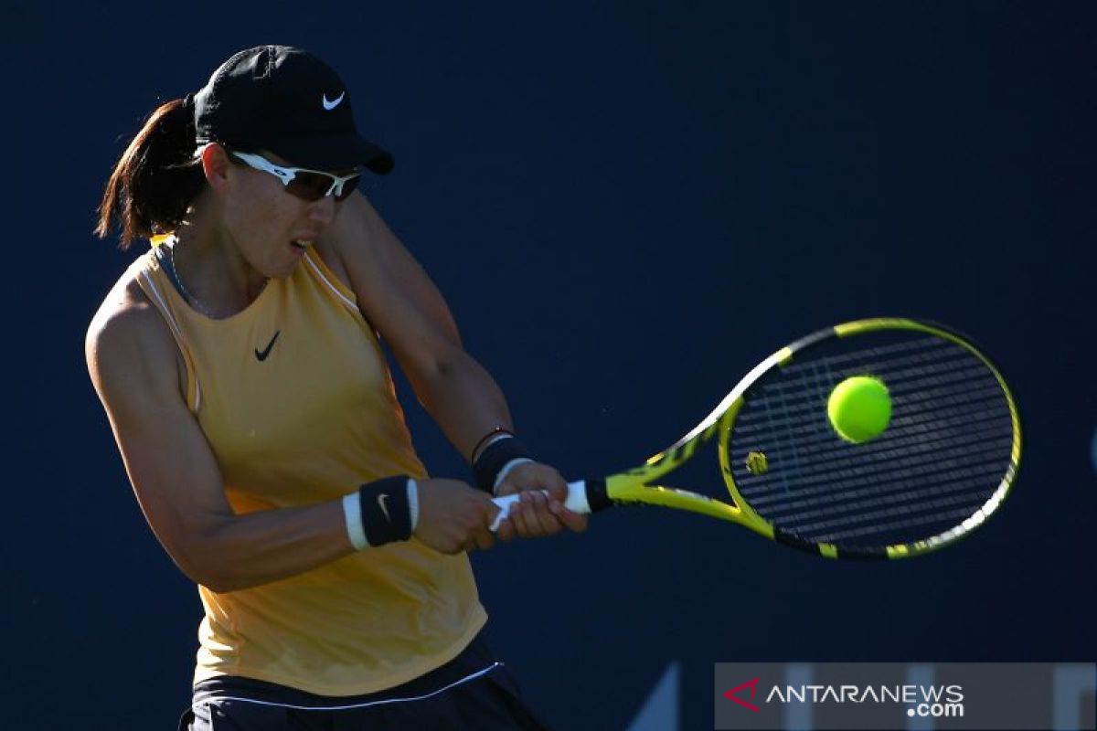 Zheng Saisai juara di San Jose