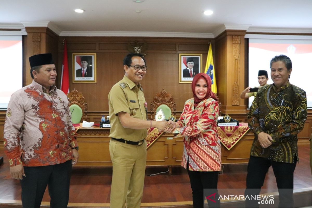 Magelang dan Bolsel pelajari program Pemkab Badung