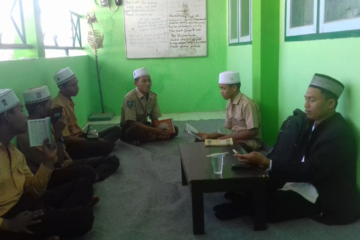 MA Nurul Jannah NW Ampenan Buka kelas khusus tahfidz