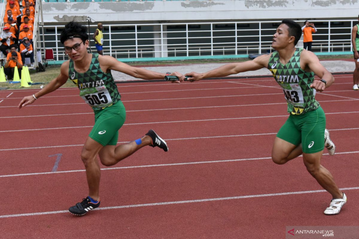 Tim estafet 4x400 meter Jawa Timur sapu bersih medali emas