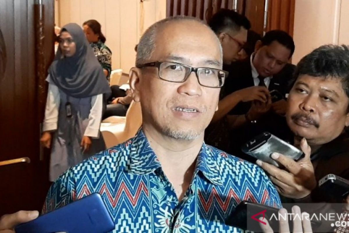 Pemerintah ingin pindahkan pengguna kendaraan pribadi ke angkutan umum