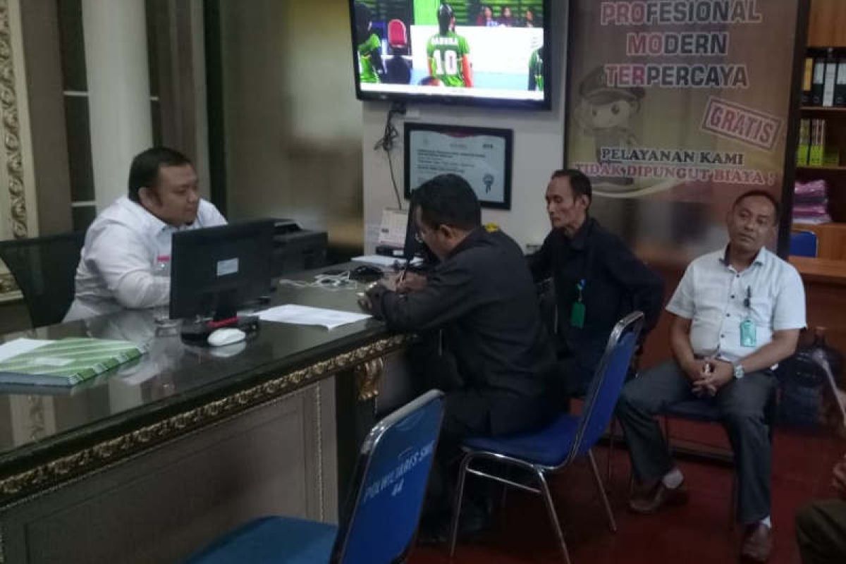 Ketua Pengadilan Semarang polisikan Koordinator MAKI