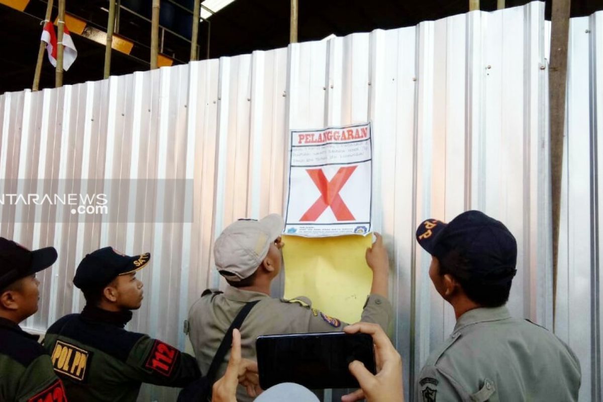 Satpol PP Surabaya persilakan pemilik Pasar Tanjungsari lapor Komnas HAM
