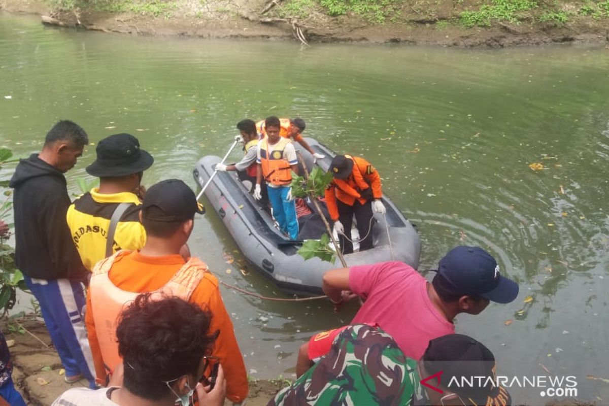 Basarnas temukan jenazah warga Lasalimu yang diduga diterkam buaya