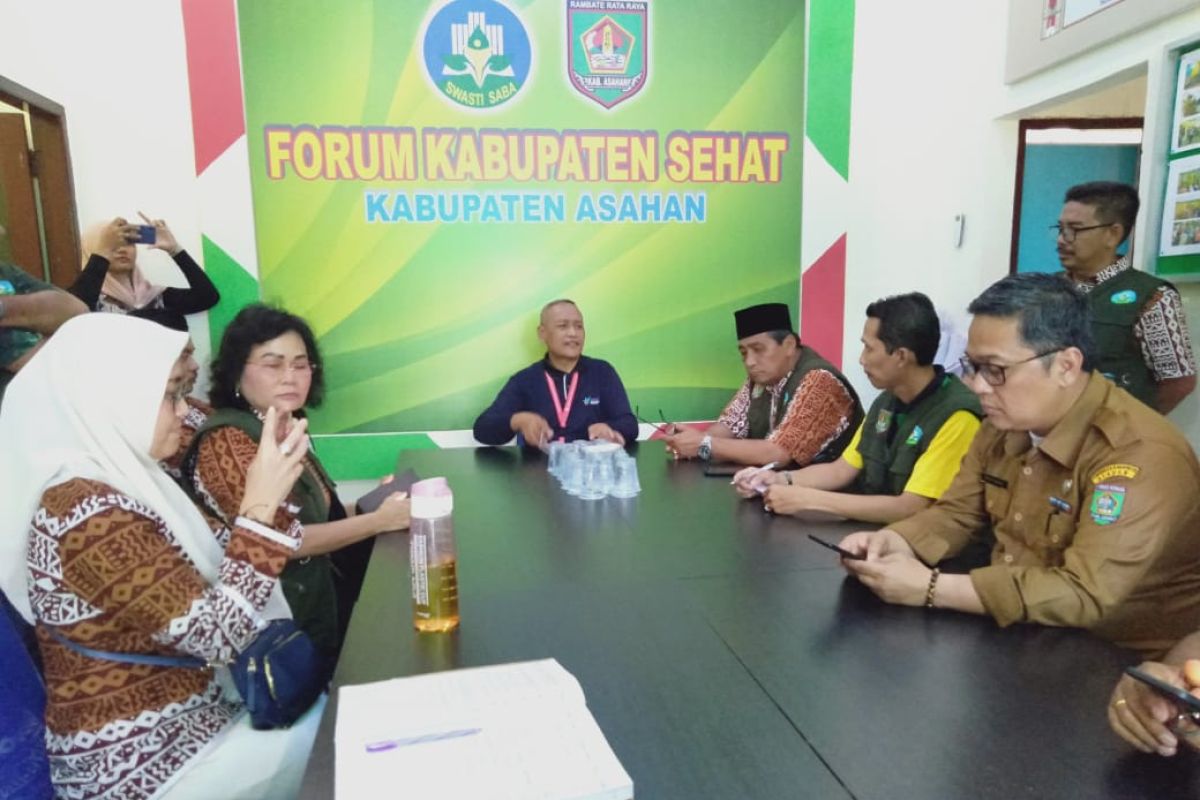 Tim verifikasi pusat Kabupaten Sehat kunjungi Asahan