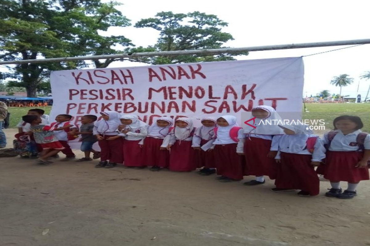 Sejumlah elemen kepemudaan di Natal tolak perusahaan perusak mangrove