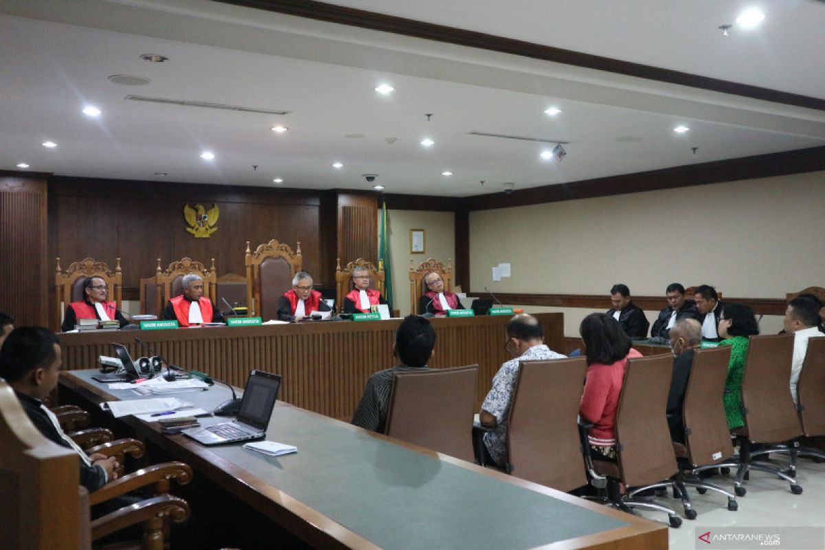 Enam mantan anggota DPRD Sumut divonis empat tahun penjara