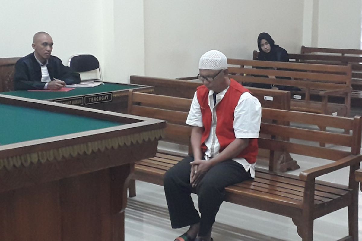 Warga Aceh dituntut 18 tahun penjara atas perkara narkotika
