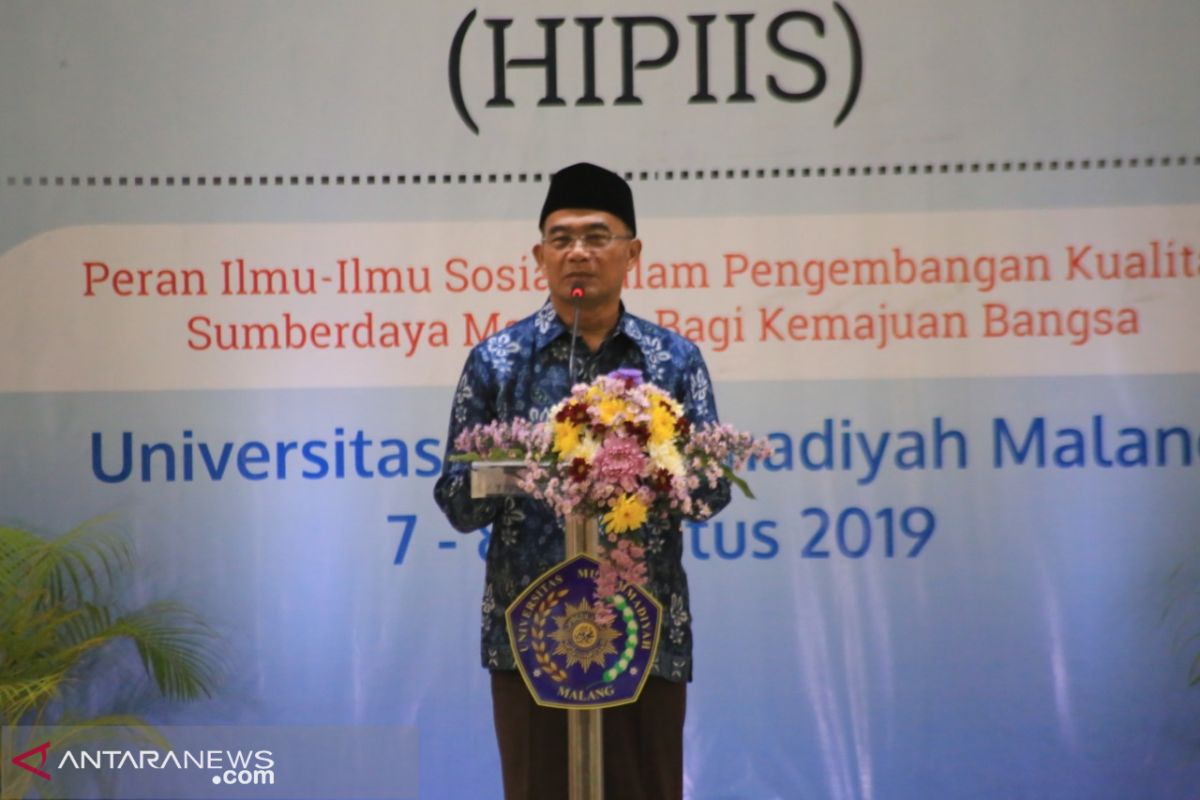 HIPIIS: Pembangunan manusia taruhannya lebih besar