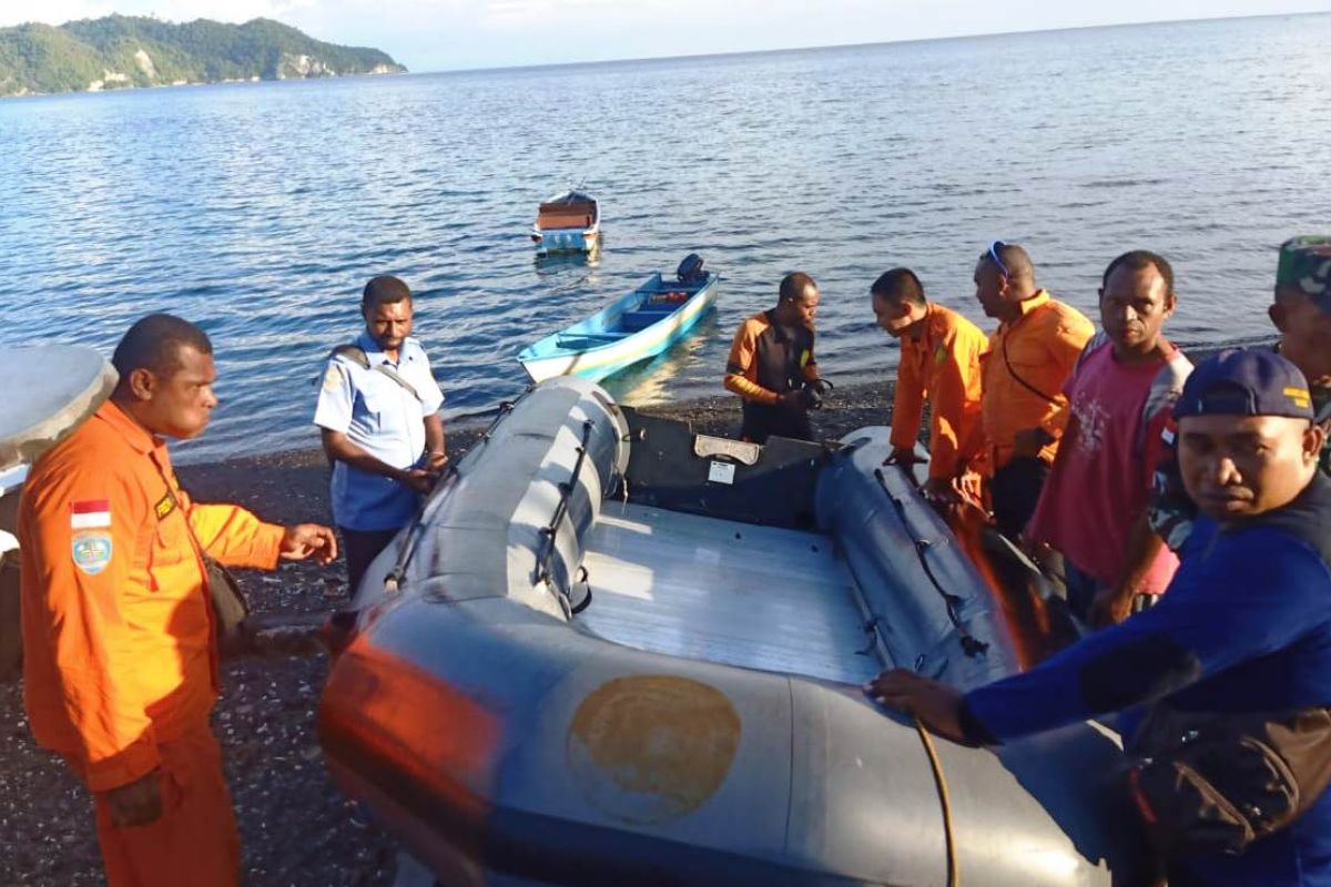Basarnas Biak Numfor hentikan pencarian penumpang jatuh dari kapal KM Meserei