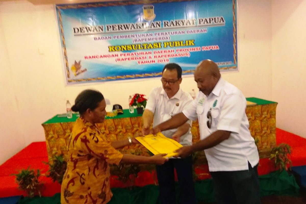 DPRP gelar uji publik 10 Raperdasus di Biak Numfor