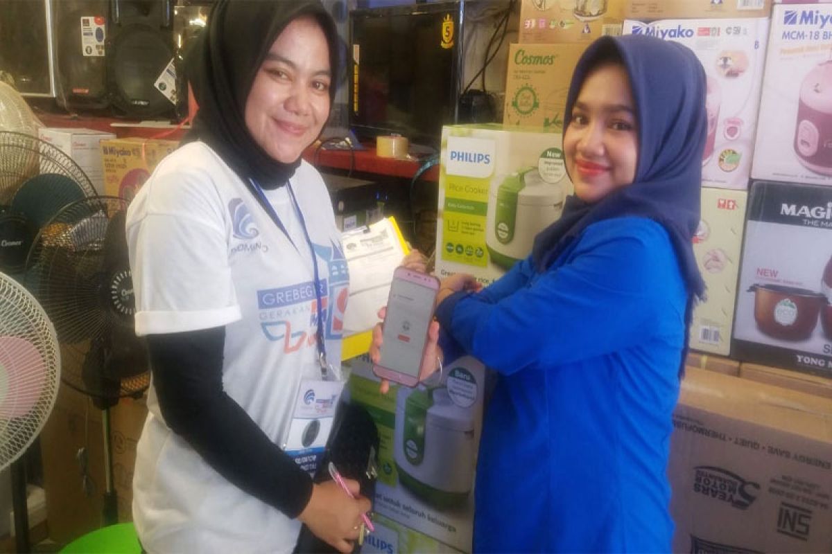 Grebeg Pasar UMKM Go Online Kominfo Jaring 2.000 UMKM Kota Padang Jadi Pedagang Online di Marketplace