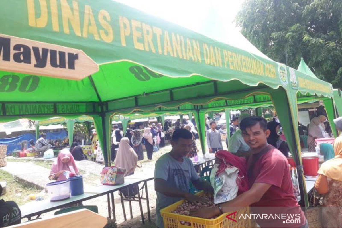 Harga bawang merah lokal di Pasar Tani Aceh lebih murah Rp3.000