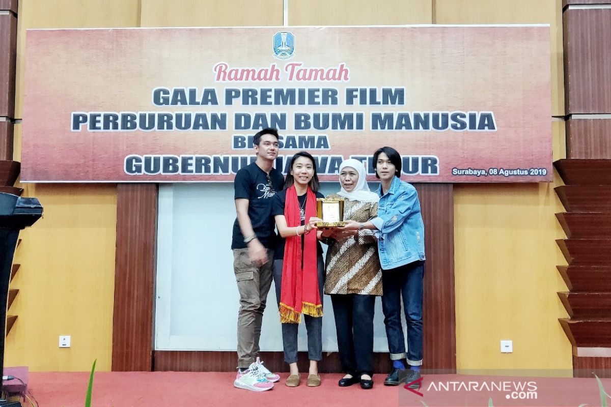 Khofifah komentari film "Bumi Manusia" di Surabaya