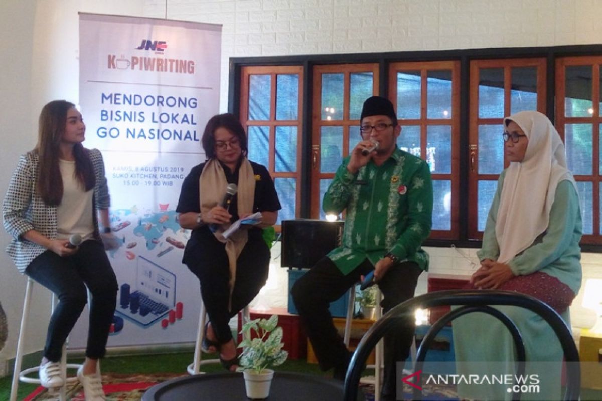 JNE dukung kemajuan bisnis UMKM di Padang