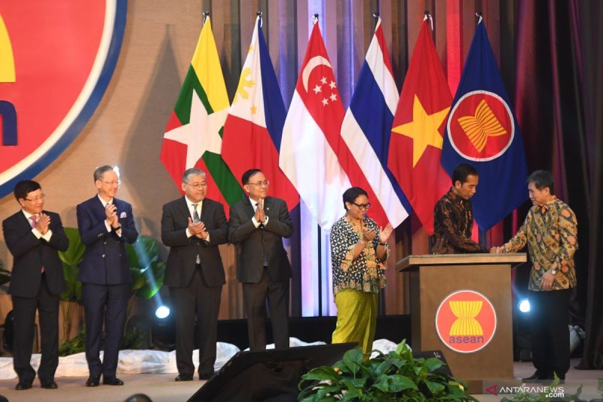 New ASEAN Secretariat building marks bloc's 52nd anniversary