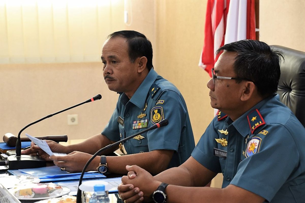 Tim Itjen TNI AL lakukan Wasrik di Lantamal IX/Ambon
