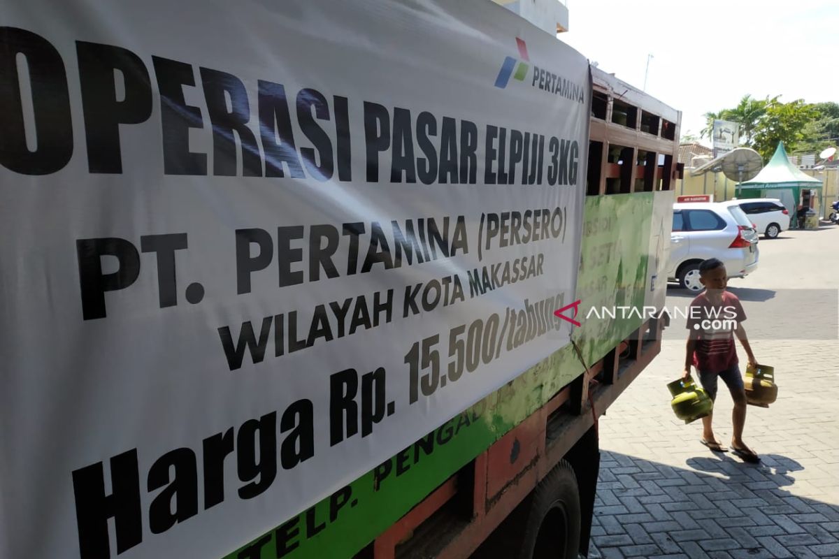 PT Pertamina MOR VII Sulawesi kembali Operasi Pasar