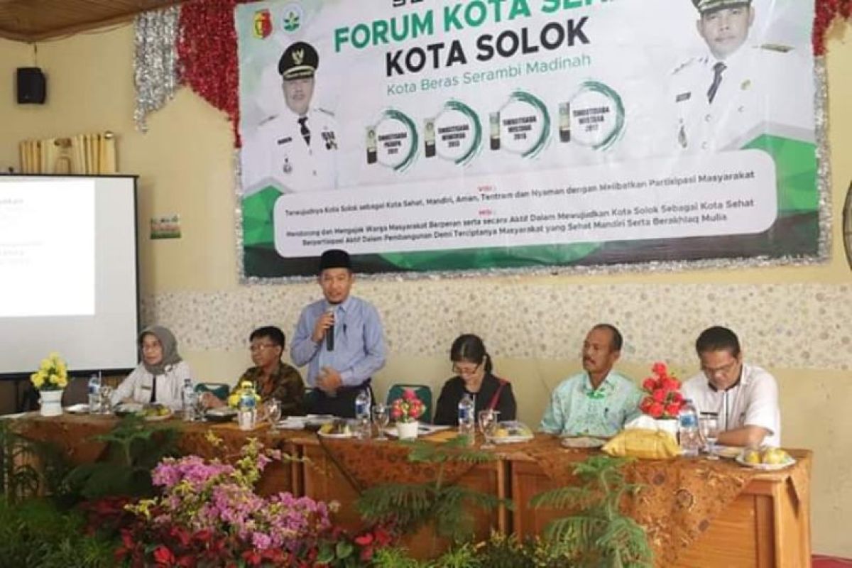 Kota Solok dinilai tim verifikasi Kota Sehat pusat