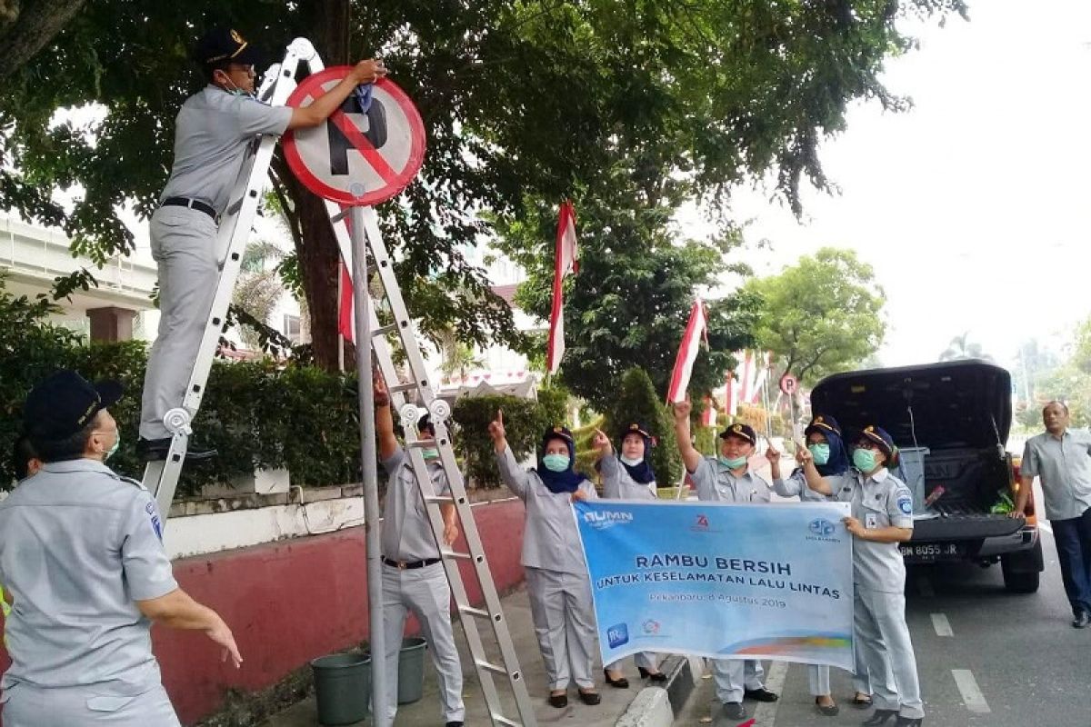 Jasa Raharja Riau giatkan "Rambu Bersih" untuk keselamatan lalulintas