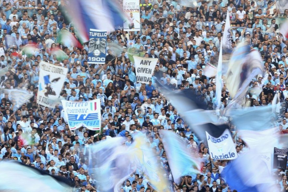 Bos kelompok fans Lazio tewas ditembak