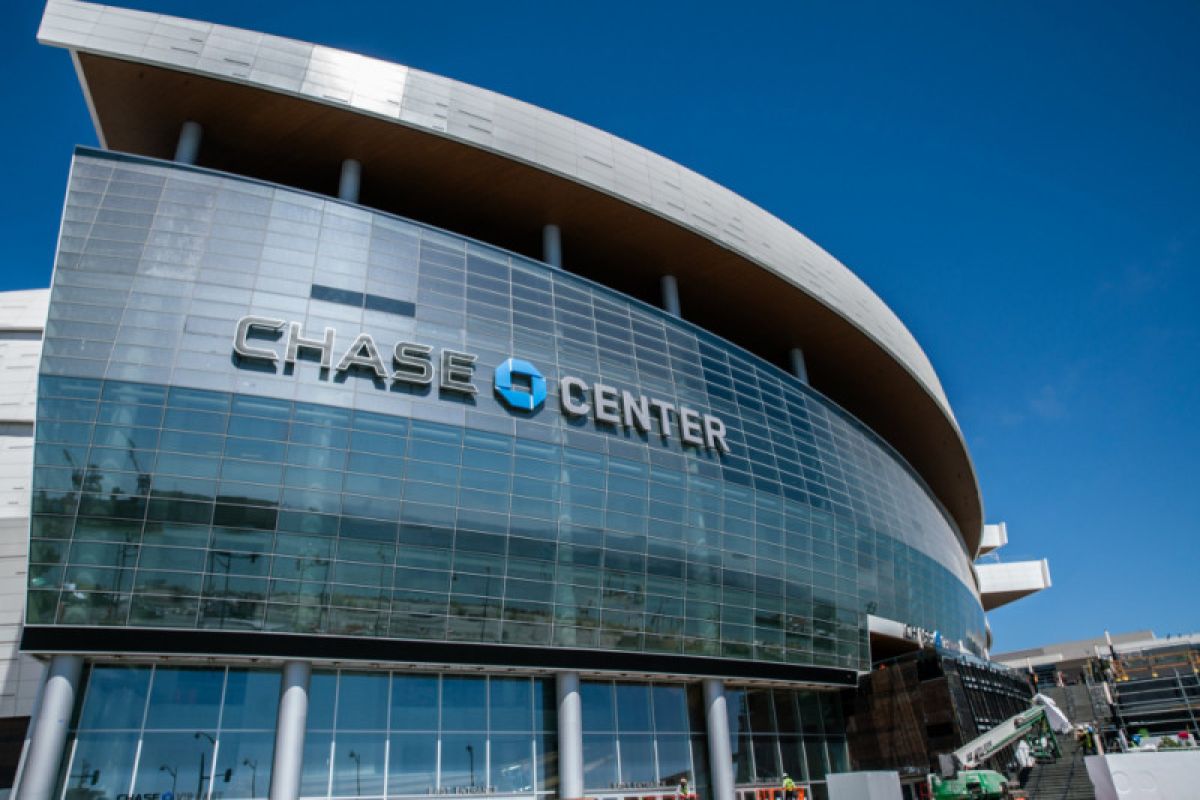 Golden State Warriors bakal jajal arena baru lewat tiga laga pramusim