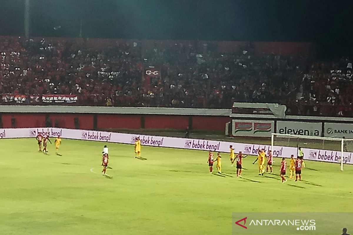 Bali United kalahkan Semen Padang 4-1
