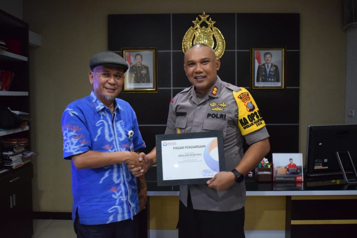 Ombdusman beri penghargaan Polres Palu