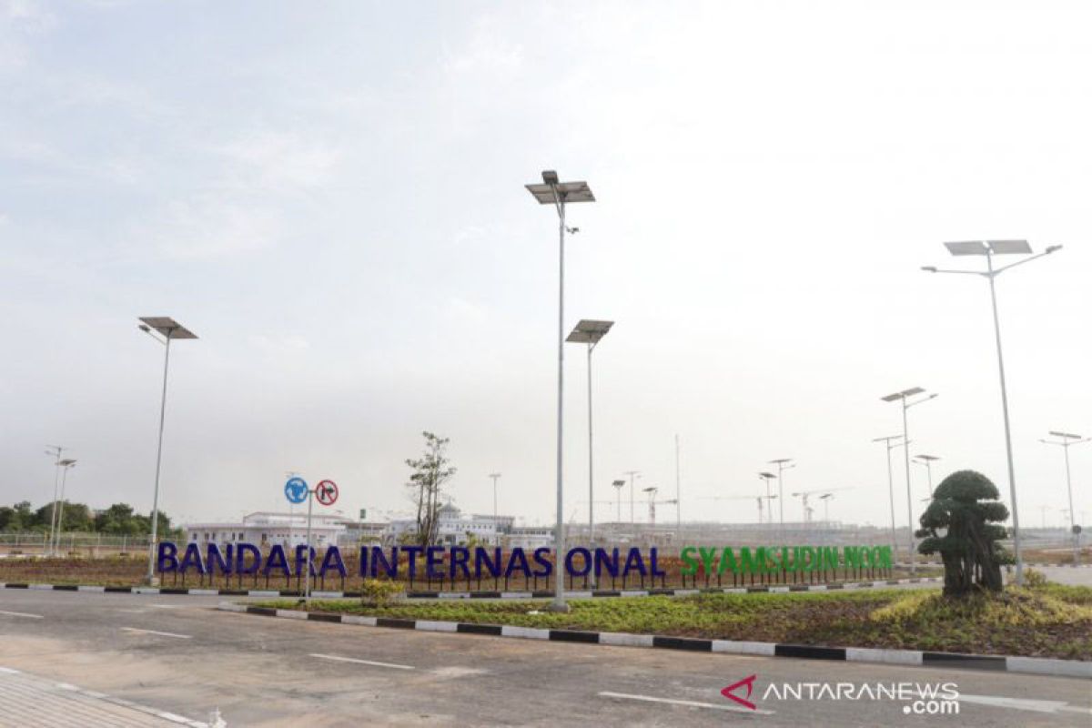 Bandara Syamsudin Noor berbentuk Kelotok dan Berlian