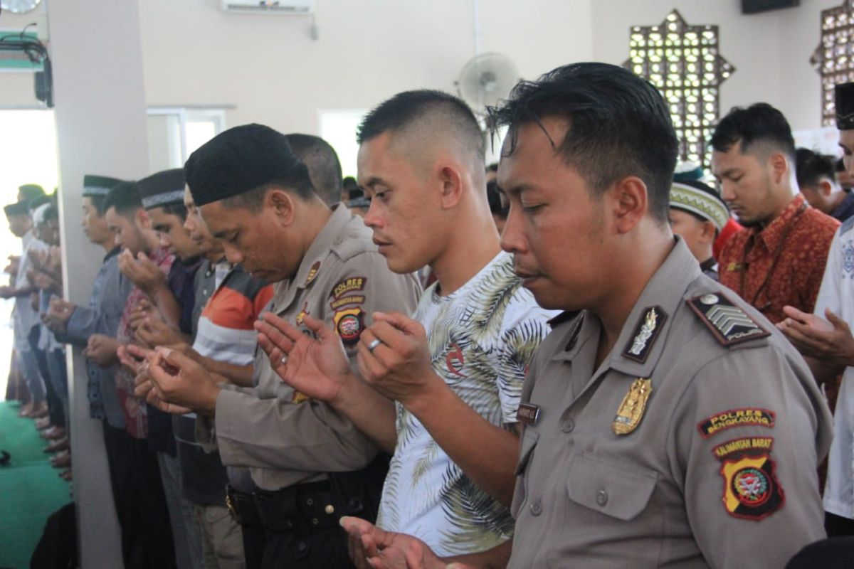 Polres Bengkayang gelar Shalat Istisqa dan doa mohon hujan turun