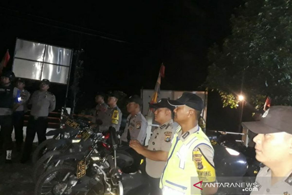 Polsek Air Gegas laksanakan pengamanan malam takbiran