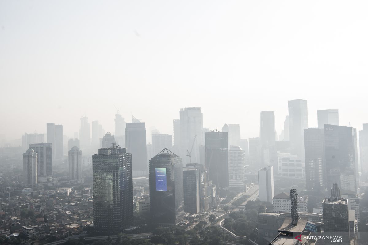 Kualitas udara Jakarta terus memburuk pada Kamis siang