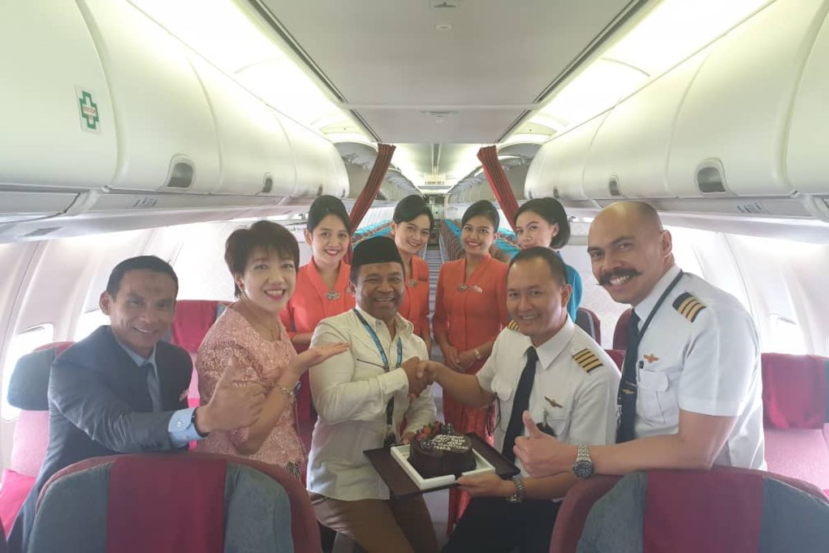 Maskapai Garuda Indonesia tetap layani penumpang pada hari libur