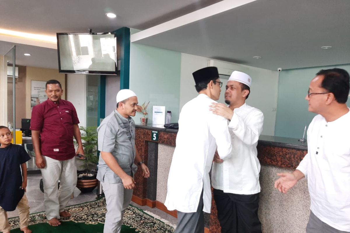 Mandiri Syariah salurkan sapi kurban ke desa terpencil di Aceh