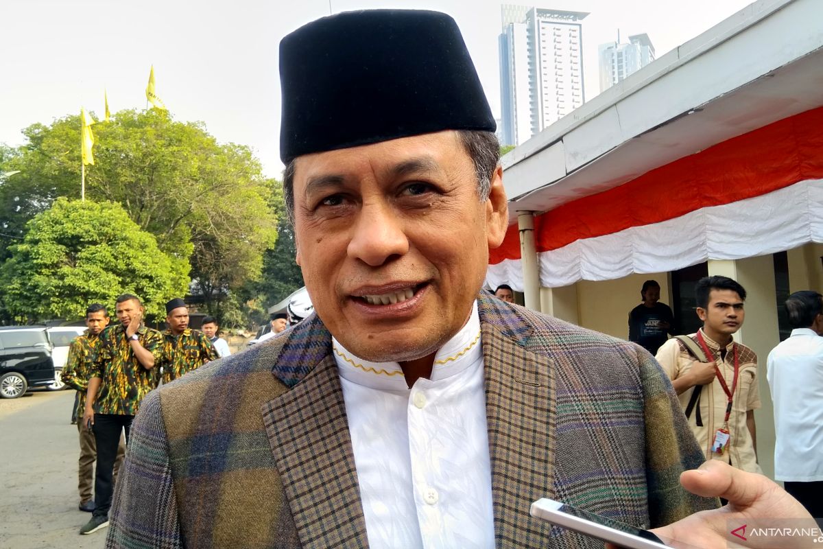 Nurdin Halid sebut jumlah kursi Golkar menurun