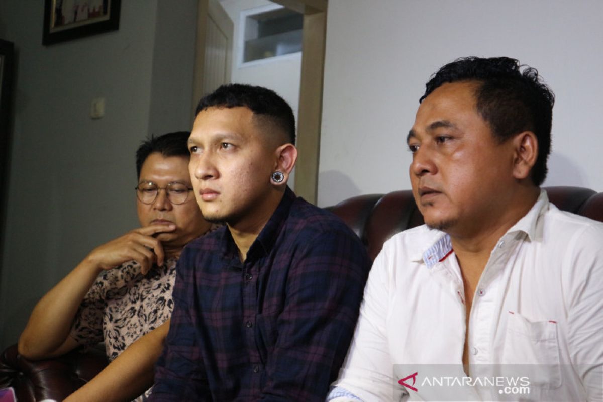 Keluarga Nunung membantah jual rumah untuk biaya rehabilitasi