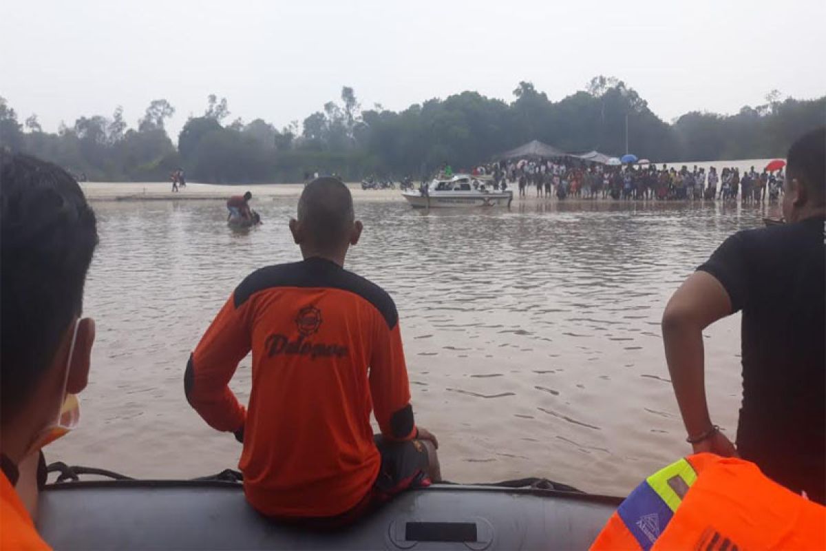 Pencarian terhadap mahasiswa KKN UGM tenggelam di Kalteng terus lakukan