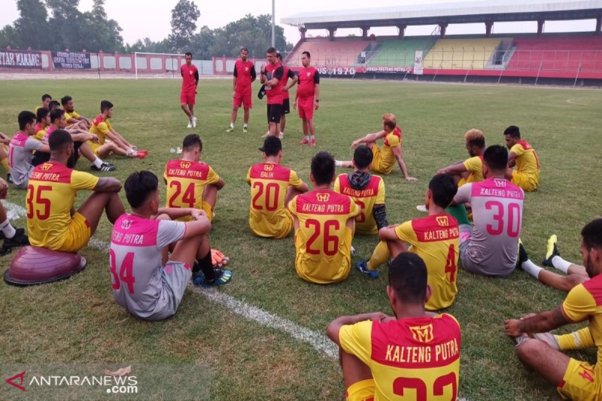 Kalteng Putra boyong 18 pemain hadapi Persipura