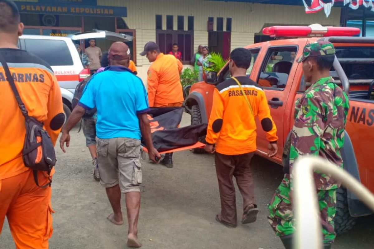 SAR evakuasi jasad korban tenggelam di permandian Nabire